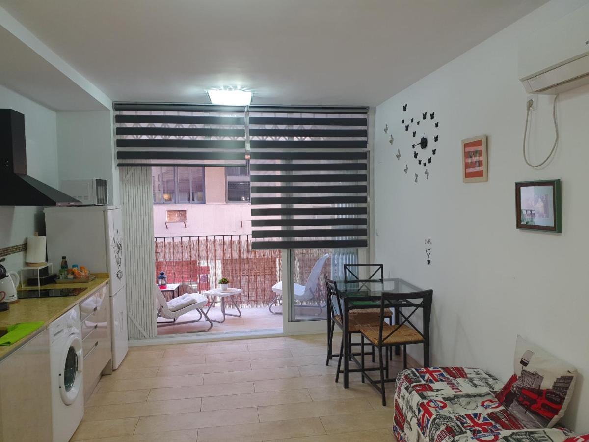 Apartamentos Naranja Y Limon Валенсия Екстериор снимка