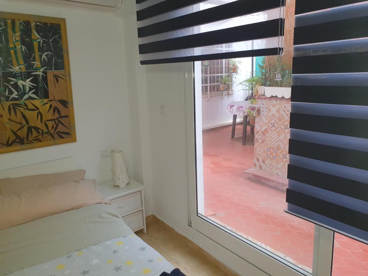 Apartamentos Naranja Y Limon Валенсия Екстериор снимка
