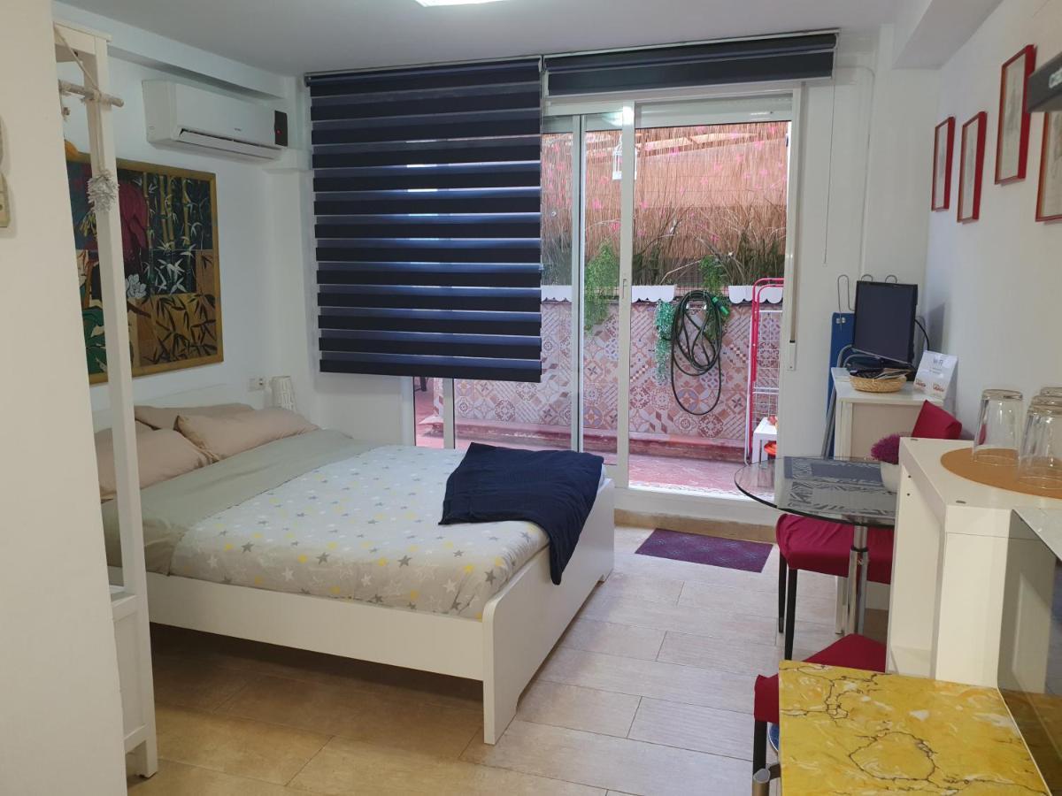 Apartamentos Naranja Y Limon Валенсия Екстериор снимка