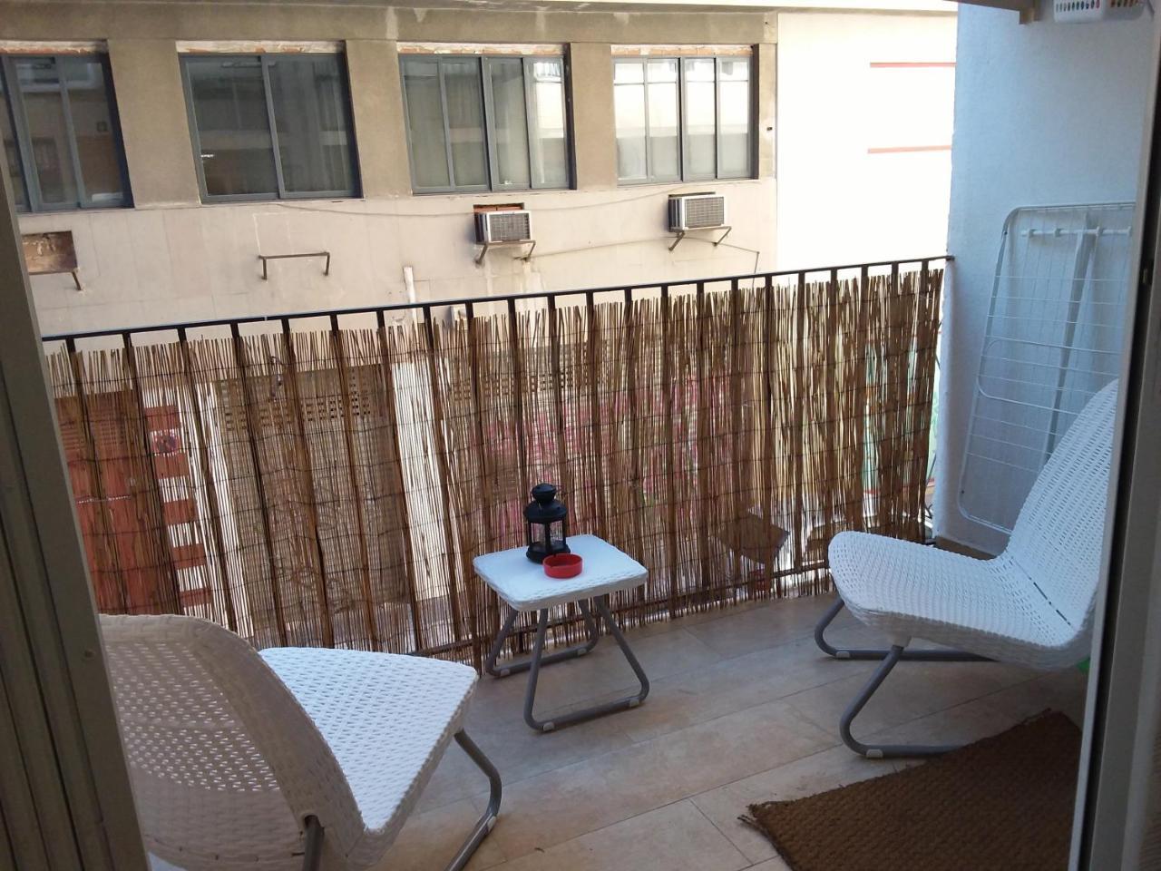 Apartamentos Naranja Y Limon Валенсия Екстериор снимка